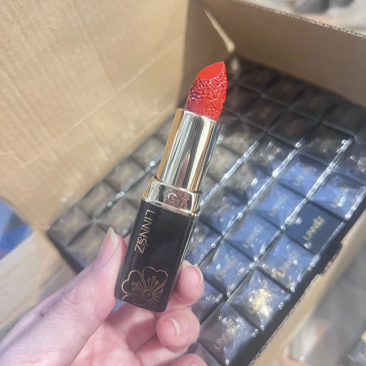 Lipstick 雕花口红